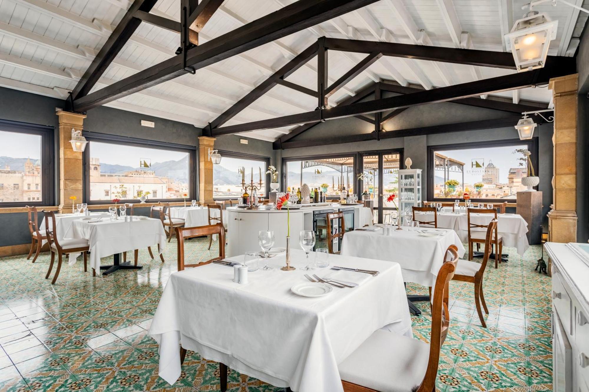 Eurostars Centrale Palace Hotel Palermo Bagian luar foto